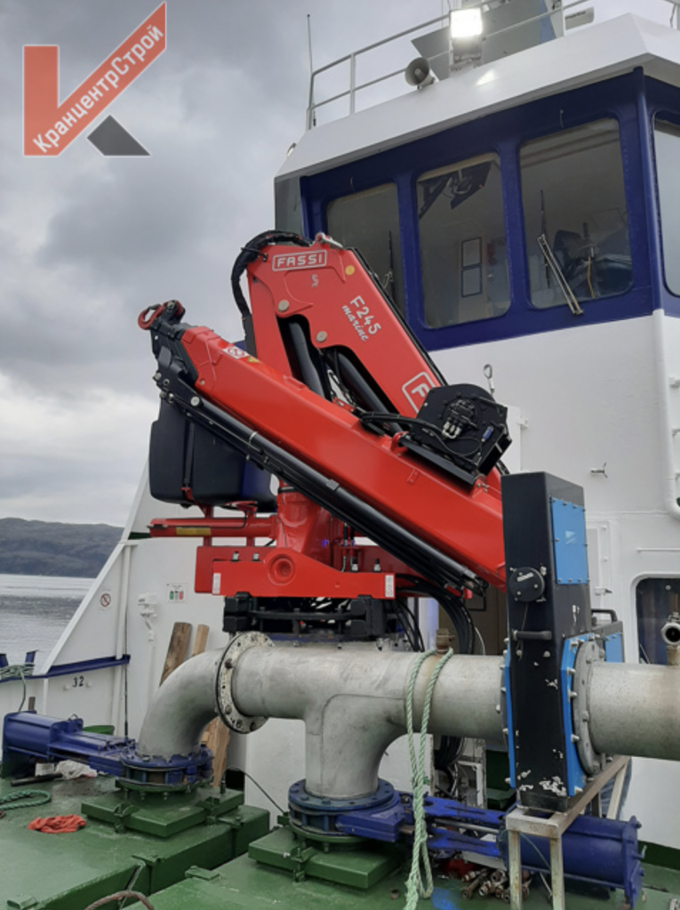Рыбозаготовители Мурманской области остались довольны новым морским краном-манипулятором Fassi F245AFM.0.24