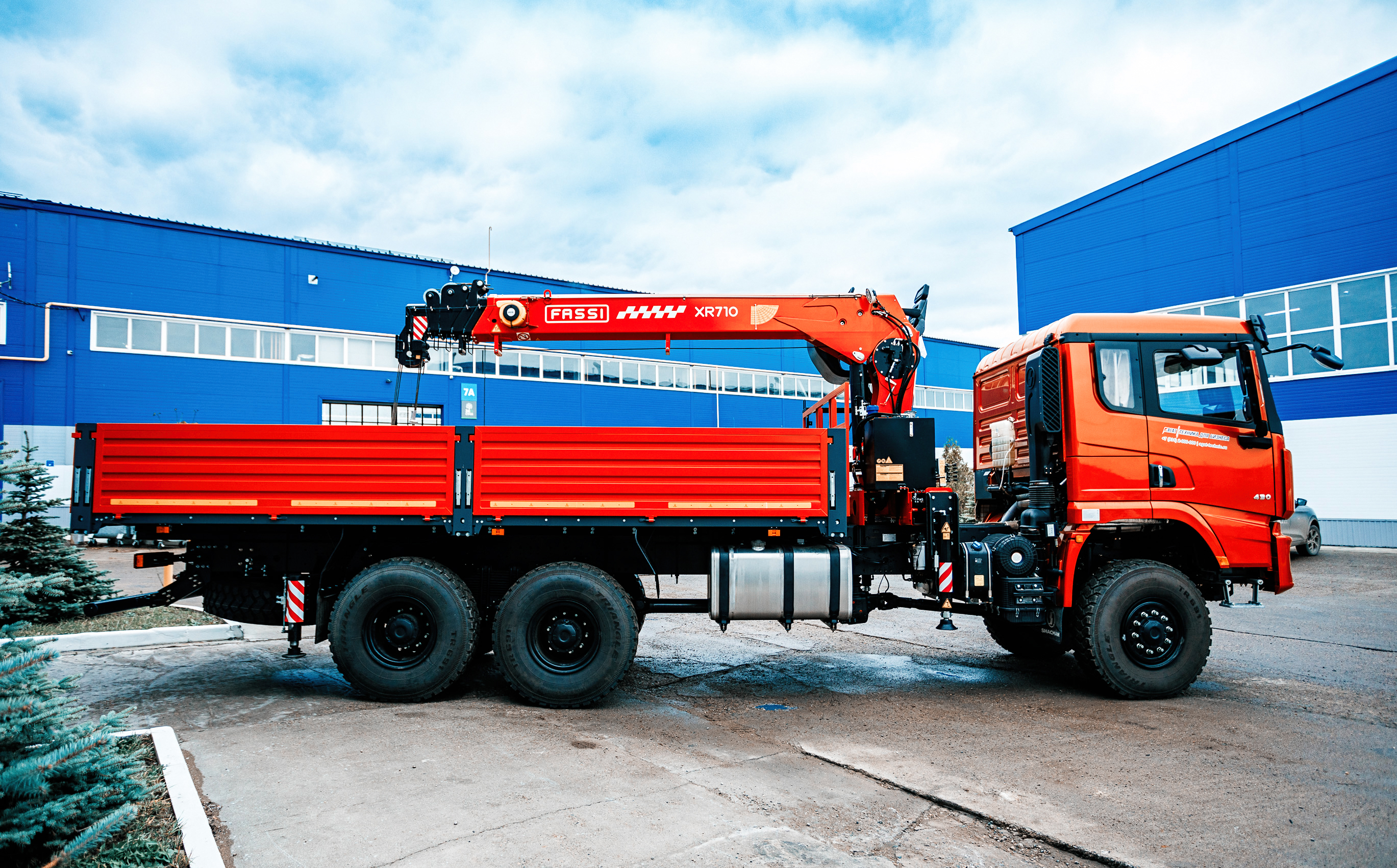 SHACMAN 6х6 X3000 с КМУ FASSI XR716