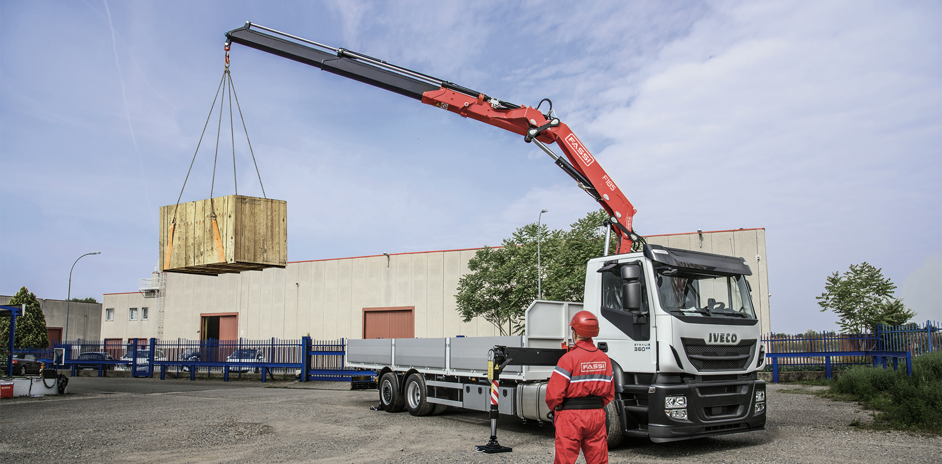 Fassi-truck-crane-F26A-active