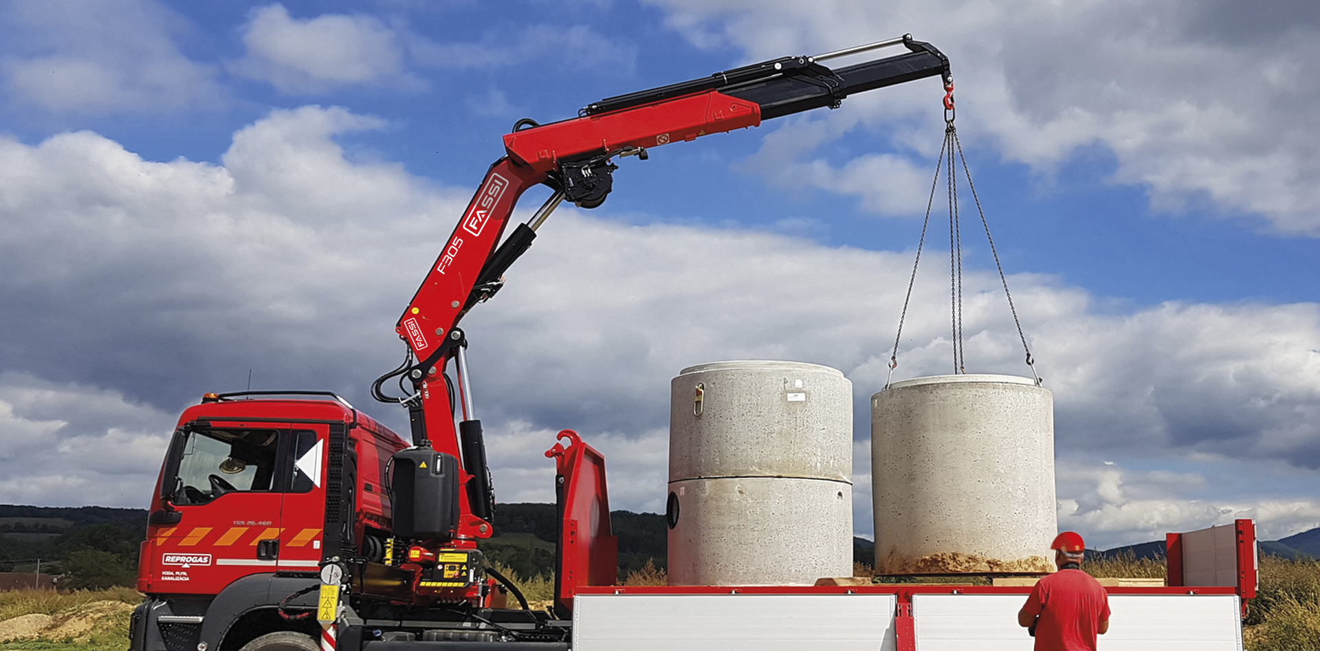 Fassi-truck-crane-F26A-active