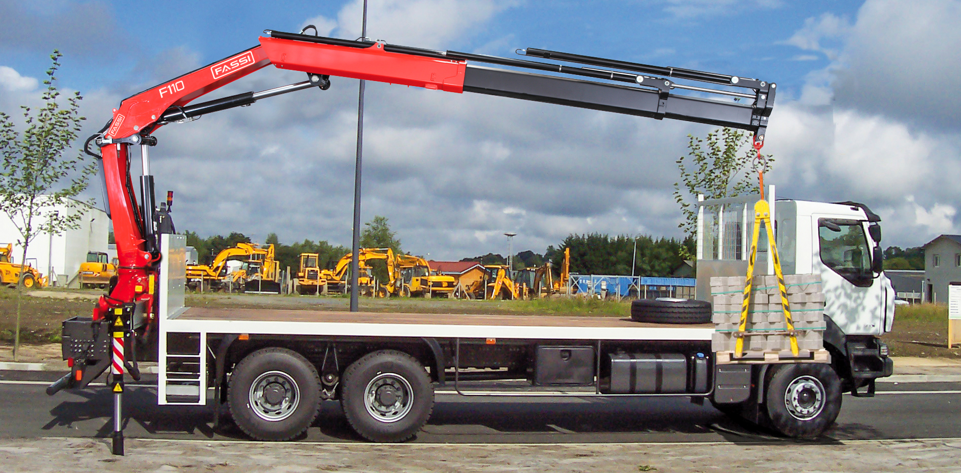 Fassi-truck-crane-F26A-active