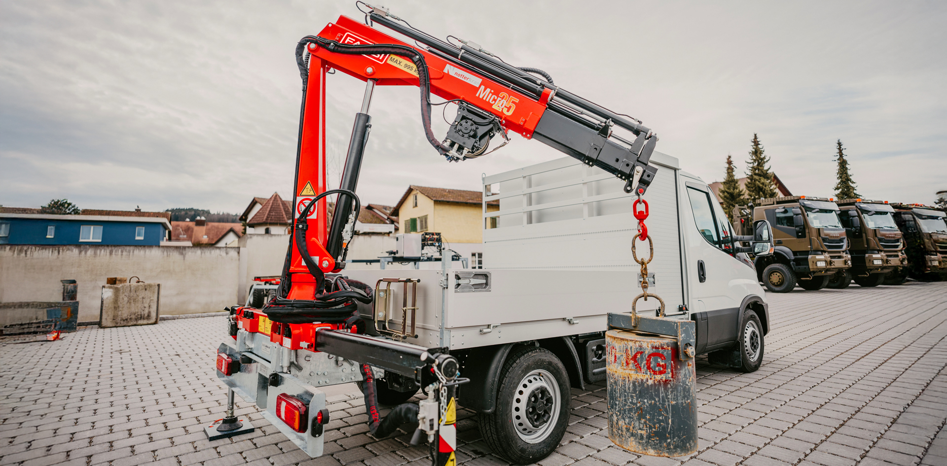 Fassi-truck-crane-F26A-active