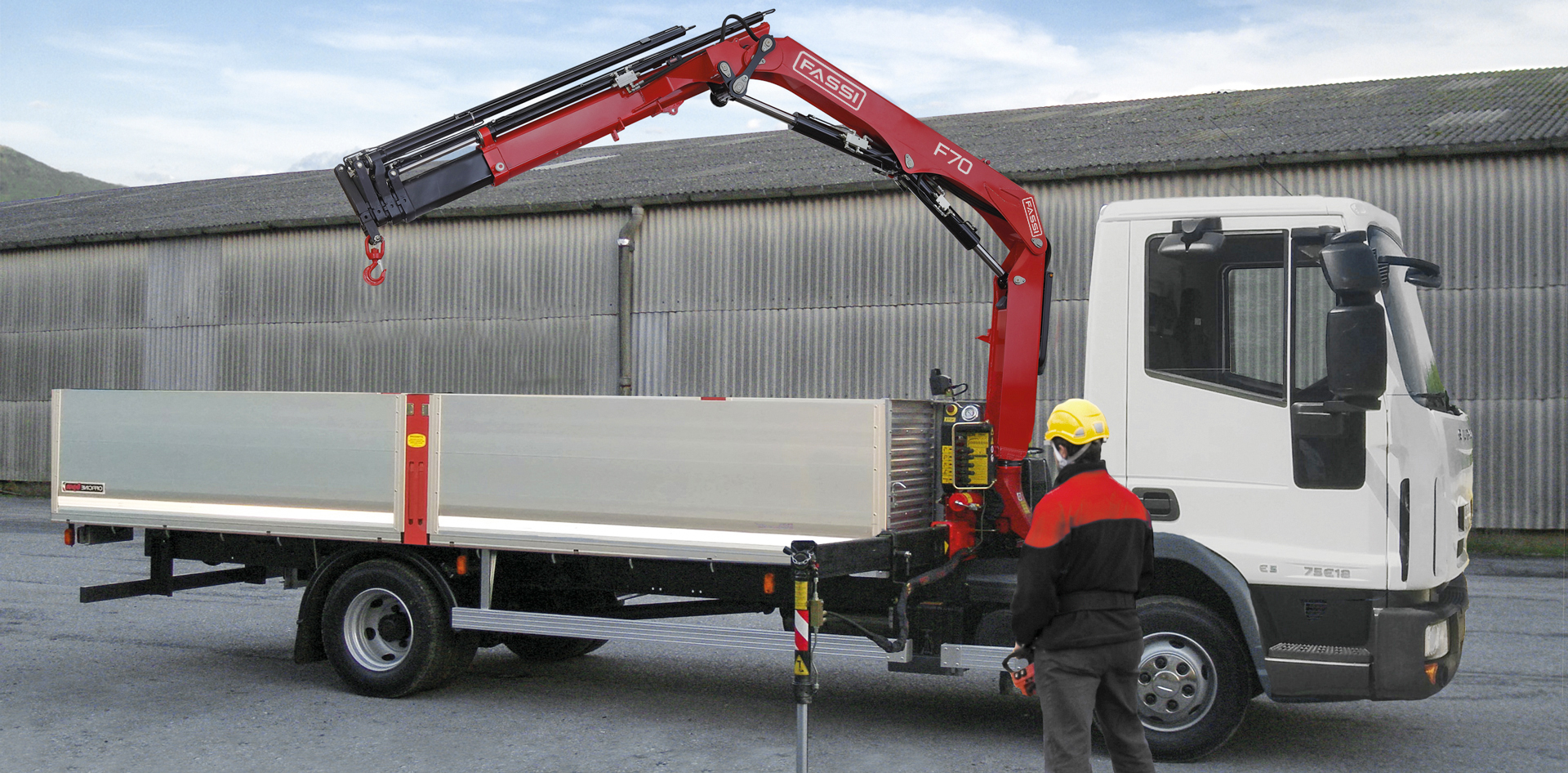 Fassi-truck-crane-F26A-active