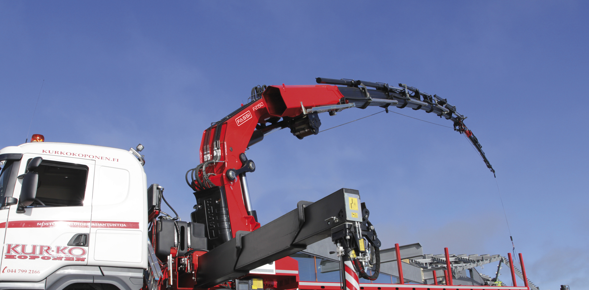 Fassi-truck-crane-F26A-active