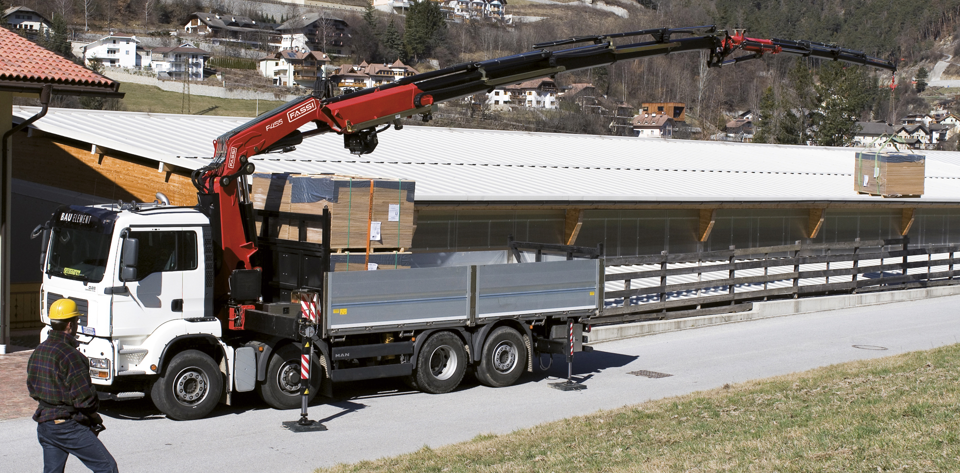 Fassi-truck-crane-F26A-active