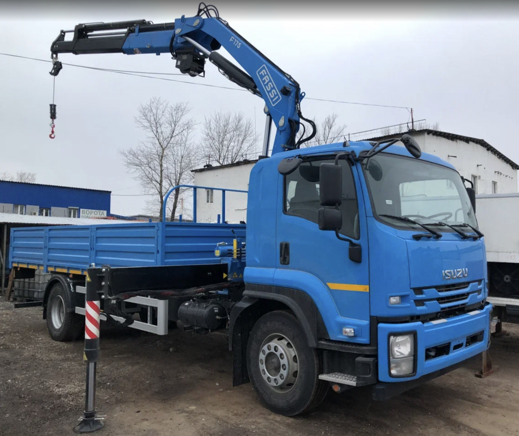 Это синее-синее небо рядом с тобой.