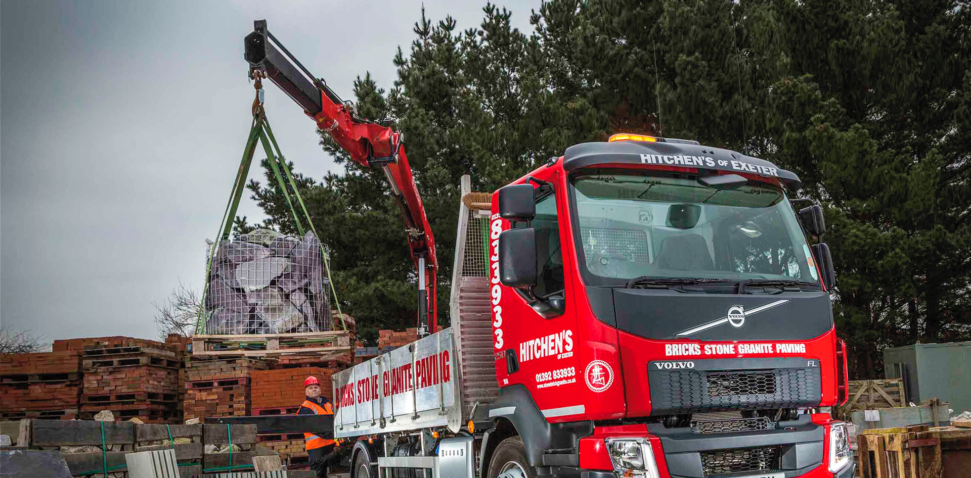 Fassi-truck-crane-F26A-active